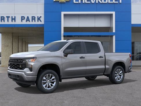 New 2026 Chevrolet Silverado 1500 Custom image 2