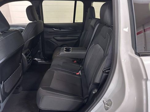 New 2026 Jeep Grand Cherokee Laredo X AWD/4WD image 39