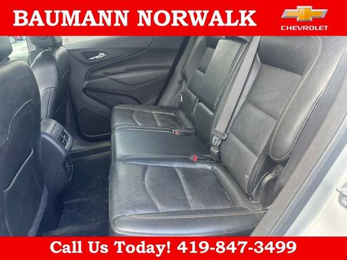 Used 2021 Chevrolet Equinox LT AWD/4WD image 32