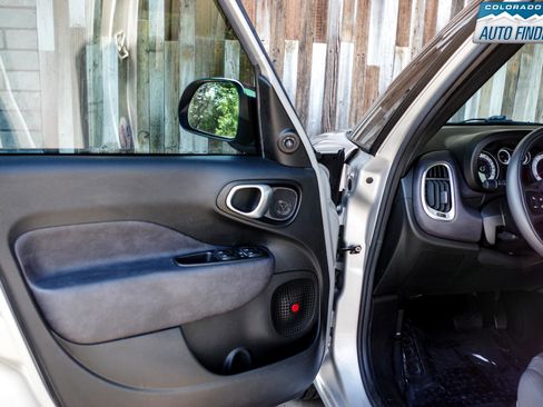 Used 2015 FIAT 500L Lounge image 7