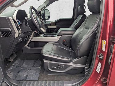 Used 2018 Ford F350 Lariat w/ Chrome Package image 15