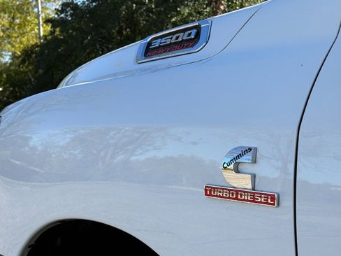 Used 2024 RAM 3500 Big Horn image 32