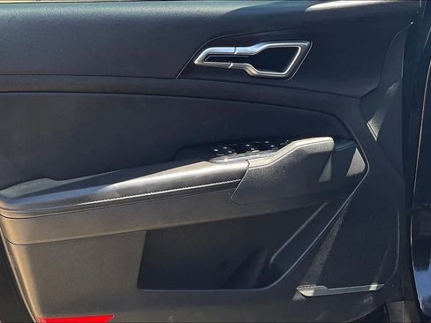 Used 2023 Kia Sportage EX image 27