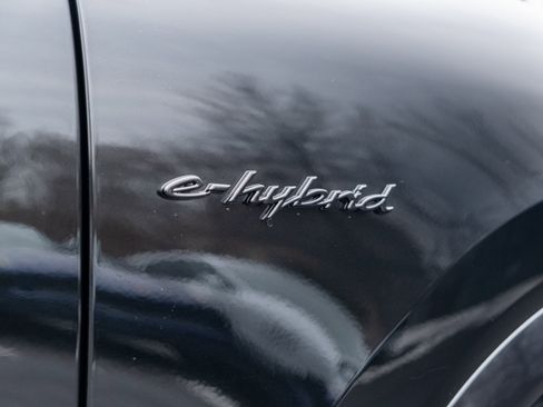 New 2026 Porsche Cayenne E-Hybrid image 39