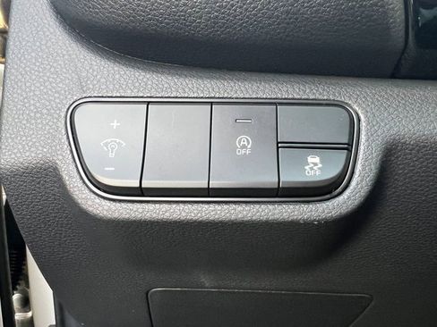 New 2026 Kia Seltos S image 14