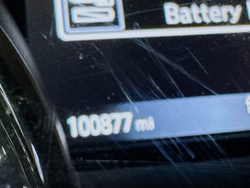 Used 2017 Nissan Pathfinder SL image 12