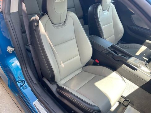 Used 2010 Chevrolet Camaro SS w/ RS Package RWD image 33