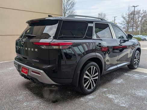 Used 2023 Nissan Pathfinder Platinum w/ Cargo Package image 6