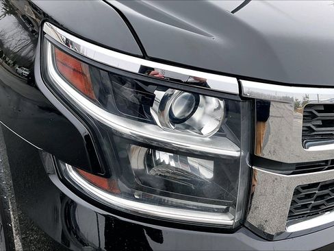 Used 2018 Chevrolet Tahoe LS image 33