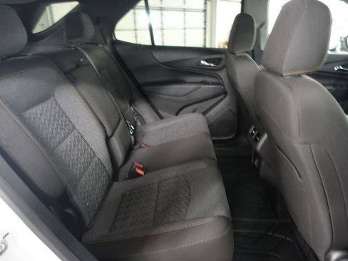Used 2024 Chevrolet Equinox LT w/ LPO, Floor Liner Package FWD image 23