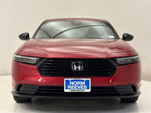 Used 2024 Honda Accord Sport image 3