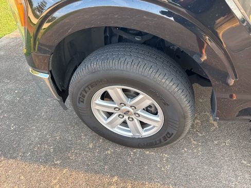 Used 2021 Ford F150 XLT image 21