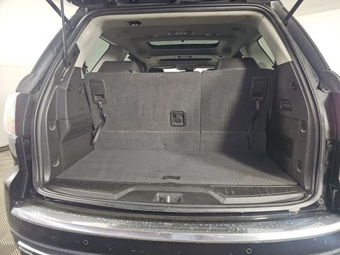 Used 2017 GMC Acadia Limited SLT AWD/4WD image 18