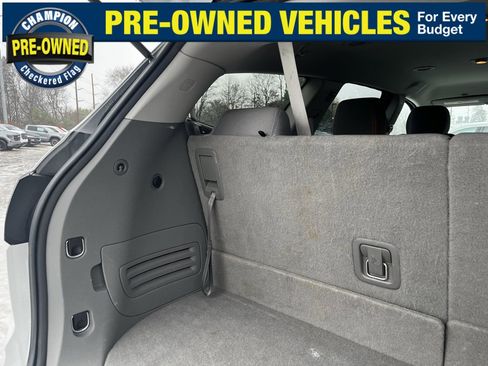 Used 2016 Chevrolet Traverse LT image 10