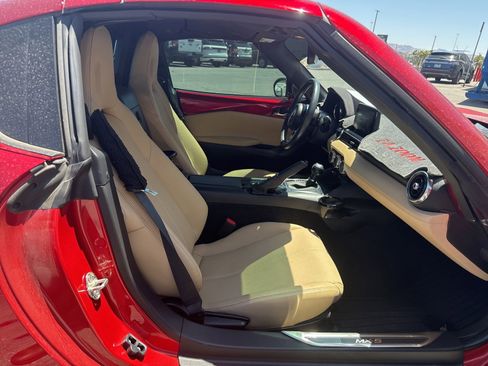 Used 2020 MAZDA MX-5 Miata RF Grand Touring RWD image 13