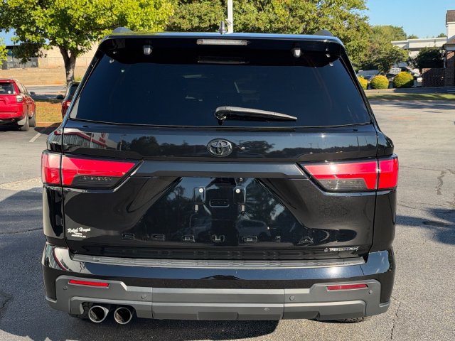 Used 2025 Toyota Sequoia TRD Pro AWD/4WD image 4