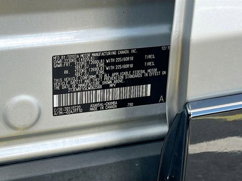 Used 2020 Toyota RAV4 XSE w/ XSE Grade Weather Package AWD/4WD image 30
