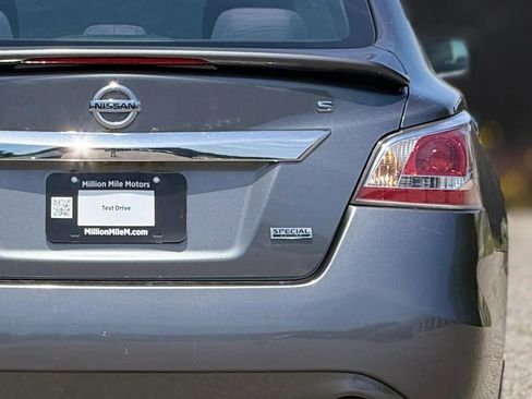 Used 2015 Nissan Altima 2.5 S w/ Special Edition Package image 14