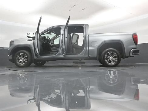 Used 2024 GMC Sierra 1500 SLT RWD image 60