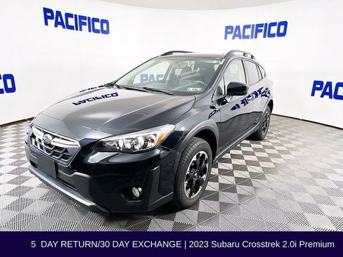 Used 2023 Subaru Crosstrek 2.0i Premium image 4