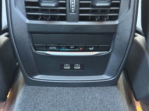 Used 2023 BMW i4 eDrive40 w/ M Sport Package RWD image 40