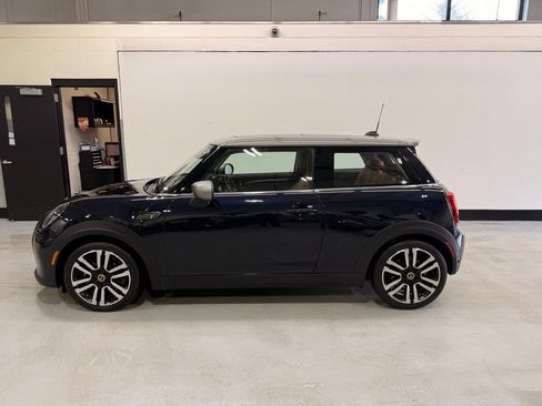 Certified 2024 MINI Cooper SE FWD image 2