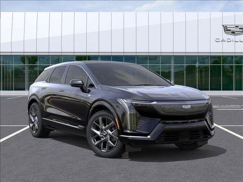 New 2026 Cadillac Optiq Luxury 1 image 7