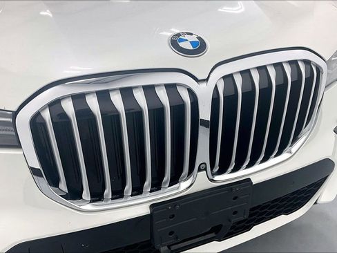 Used 2019 BMW X7 xDrive50i w/ Dynamic Handling Package image 36