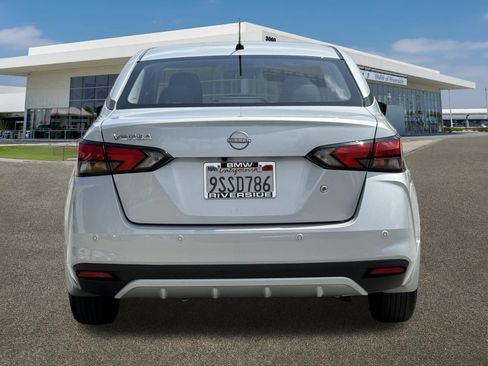 Used 2025 Nissan Versa S w/ Trunk Package FWD image 9