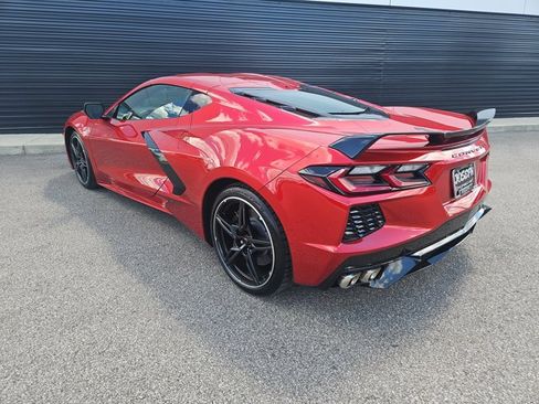 Used 2021 Chevrolet Corvette Stingray Preferred Cpe w/ Z51 Performance Package RWD image 4