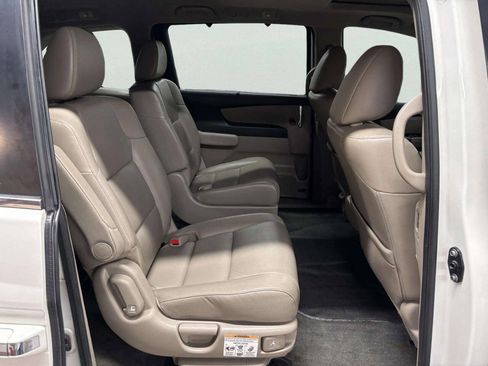 Used 2016 Honda Odyssey EX-L image 18