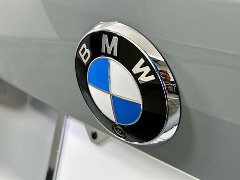 New 2026 BMW i4 eDrive40 w/ M Sport Package RWD image 22