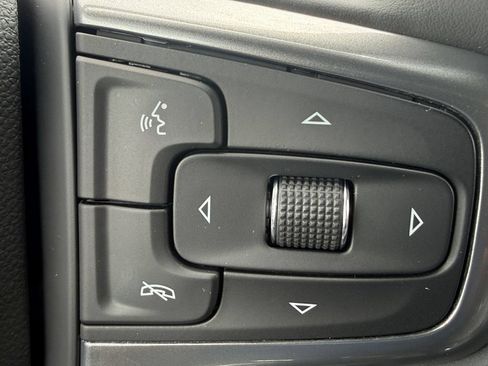 Used 2025 Chevrolet Silverado 1500 RST AWD/4WD image 20