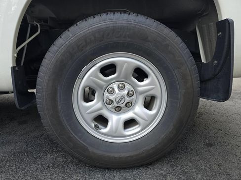 Used 2024 Nissan Frontier S w/ S Utility Package RWD image 6