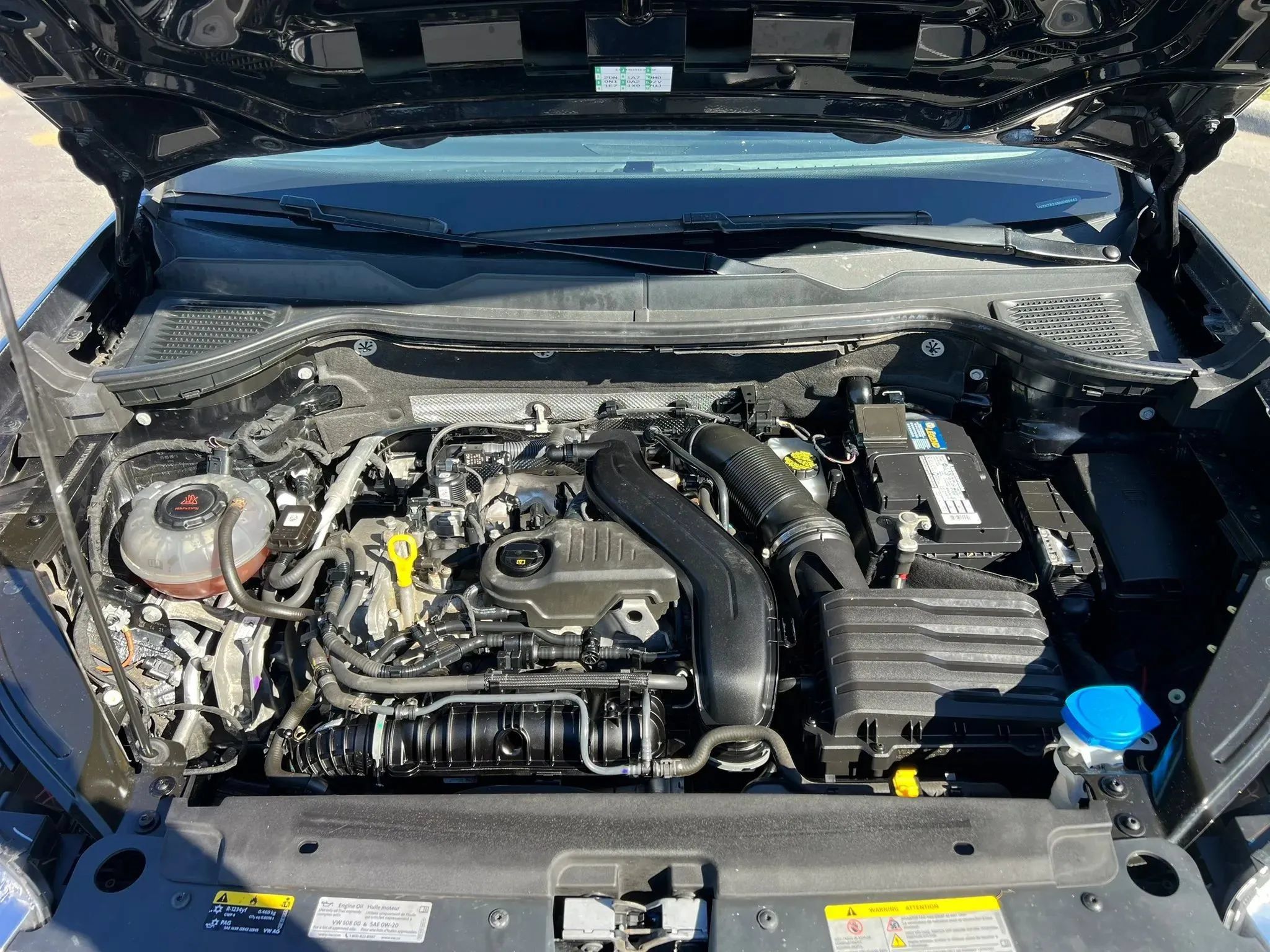 Used 2022 Volkswagen Taos SE FWD image 38