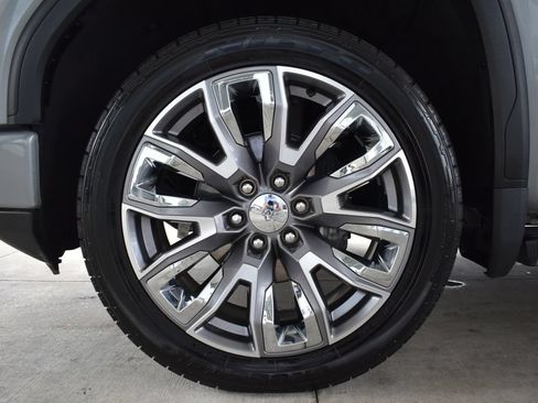 Used 2024 GMC Sierra 1500 Denali AWD/4WD image 14