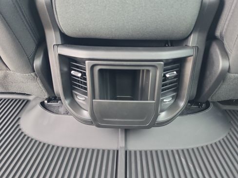 New 2026 RAM 1500 Big Horn AWD/4WD image 30