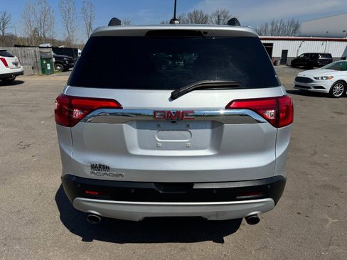 Used 2017 GMC Acadia SLE w/ Driver Alert Package I FWD image 4