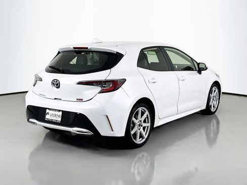 Used 2021 Toyota Corolla XSE FWD image 4