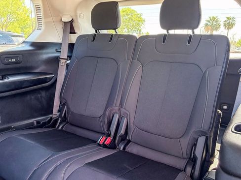 Used 2021 Jeep Grand Cherokee L Laredo w/ Luxury Tech Group I image 37