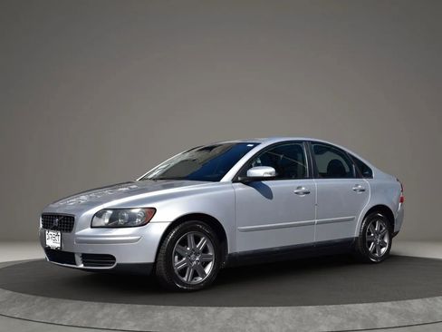 Used 2007 Volvo S40 2.4i image 1