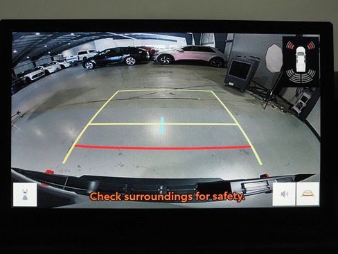 Used 2025 Toyota Tacoma TRD Off-Road image 27