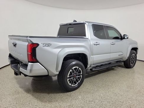 Used 2024 Toyota Tacoma TRD Sport w/ TRD Sport Upgrade Package RWD image 5