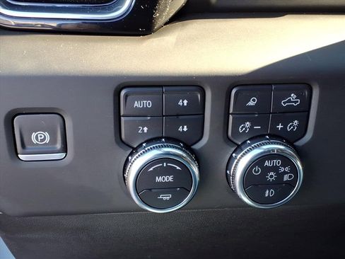 Used 2025 GMC Sierra 1500 Denali Ultimate image 22