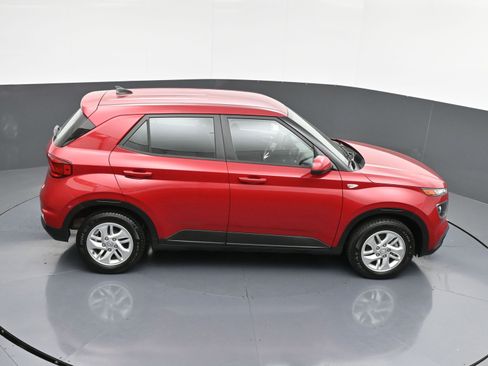 Used 2021 Hyundai Venue SE image 35