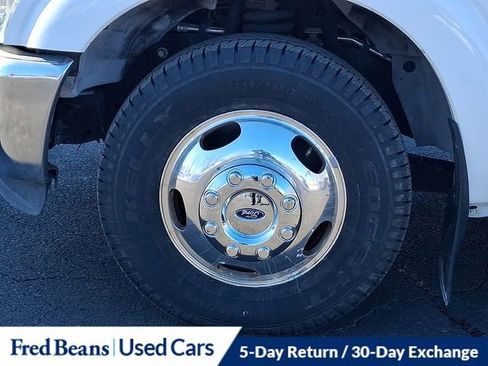 Used 2015 Ford F350 XLT w/ XLT Interior Package image 28