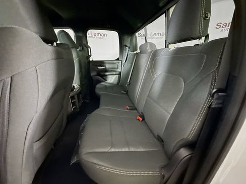 New 2026 RAM 1500 Express AWD/4WD image 22
