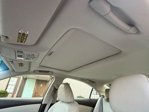 Used 2012 Lexus ES 350 FWD image 21