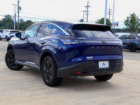 Certified 2025 Nissan Murano SV AWD/4WD image 2