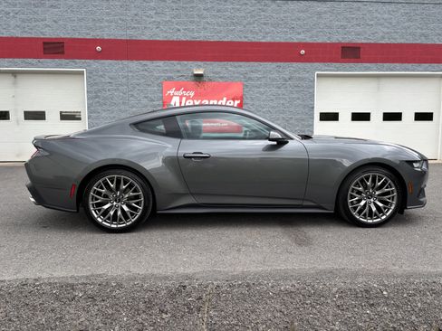 Used 2024 Ford Mustang Premium RWD image 2